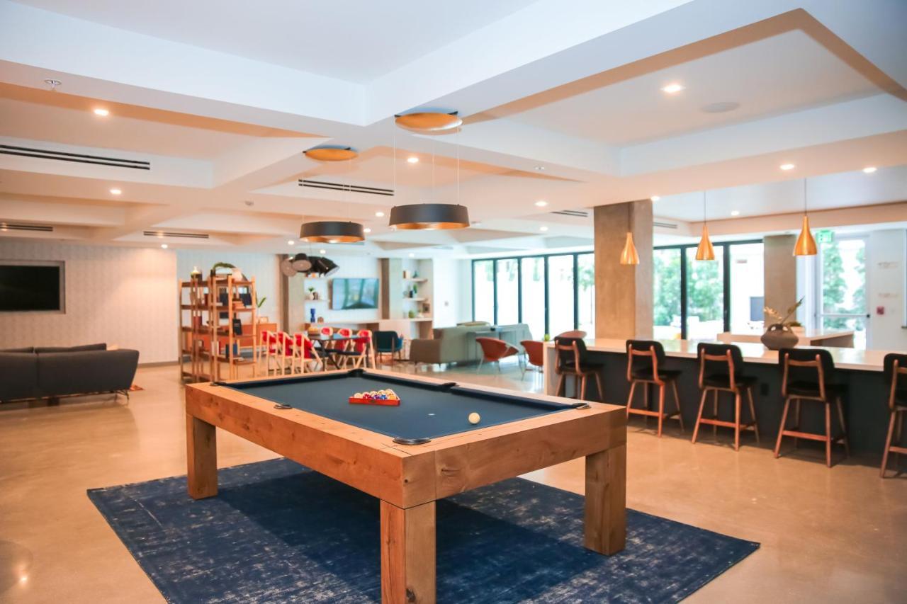 Fully Furnished Suites Near Little Tokyo Aparthotel
